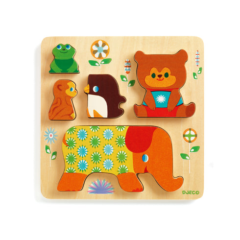 カエル、クマ、ゾウなどがかわいい木製パズルです。