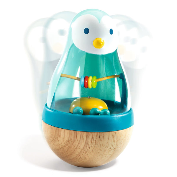 「ローリーピンギー」という商品です。ペンギンの木製起き上がりこぼし、ローリーピンギー。水色基調の優しい色合いでプレゼントにも。