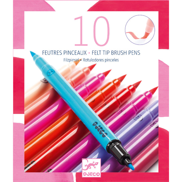 「10フェルトペン フィーユ」という商品です。片方が筆、片方ペンの書きやすい10色のペンセット。